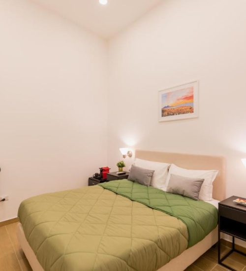 camera matrimoniale deluxebluparthenopesuites_beb napoli_hotel