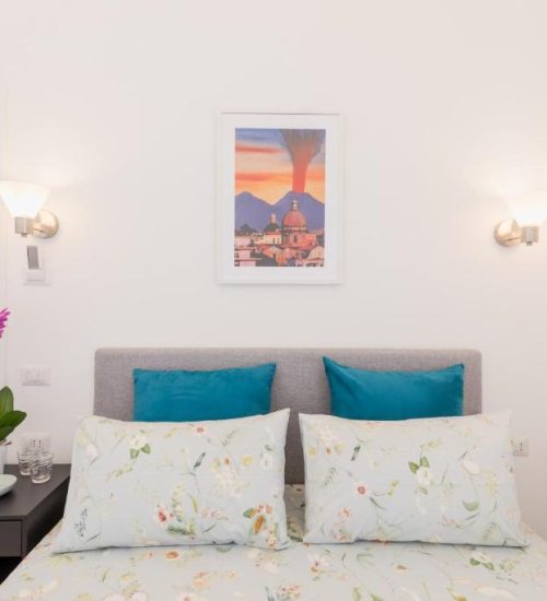 hotel_camera matrimoniale superior_beb_napoli_bluparthenopesuites